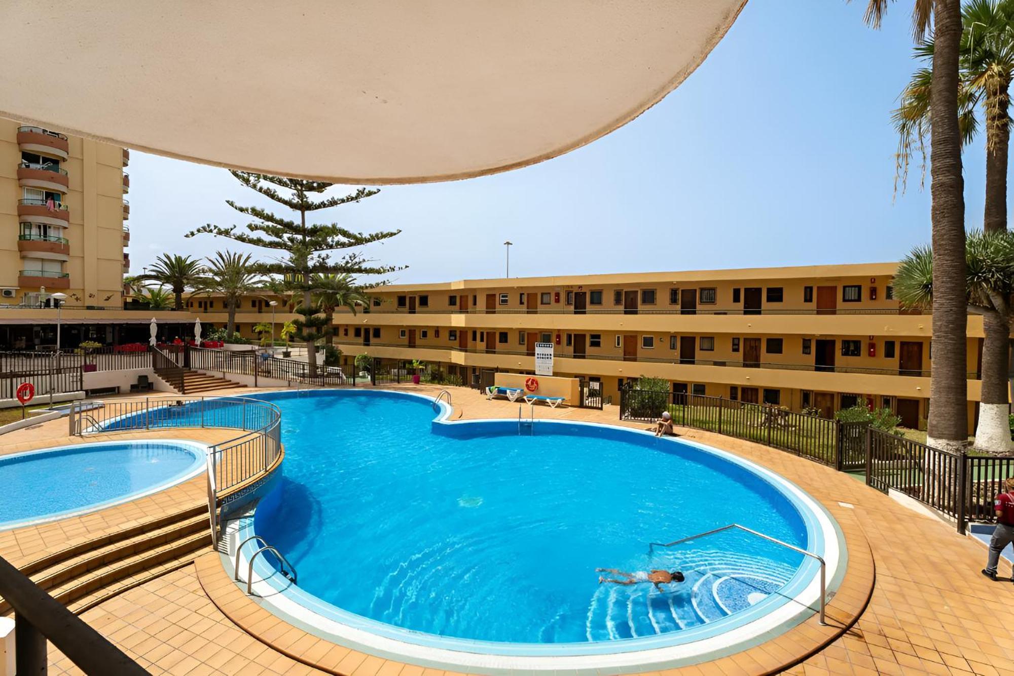 Apartamento De Lujo En Torre Del Sol, Playa De Las Americas Arona  Exterior foto